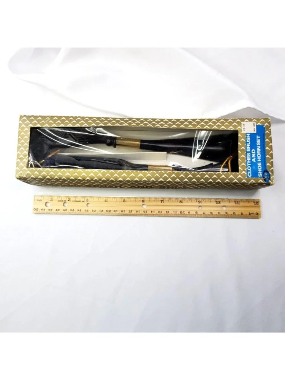 VTG Action Industries Clothes Brush & Shoe Horn Set Horse Head Handle Design